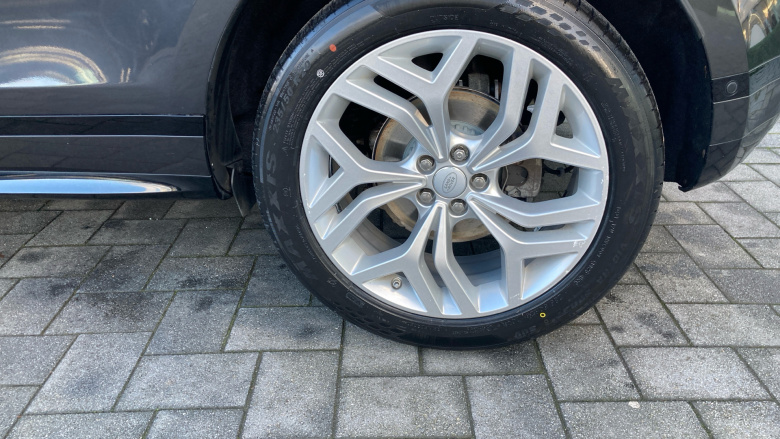 Land Rover Range Rover Evoque 2.0 P250 R-Dynamic SE 5dr Auto Petrol Hatchback